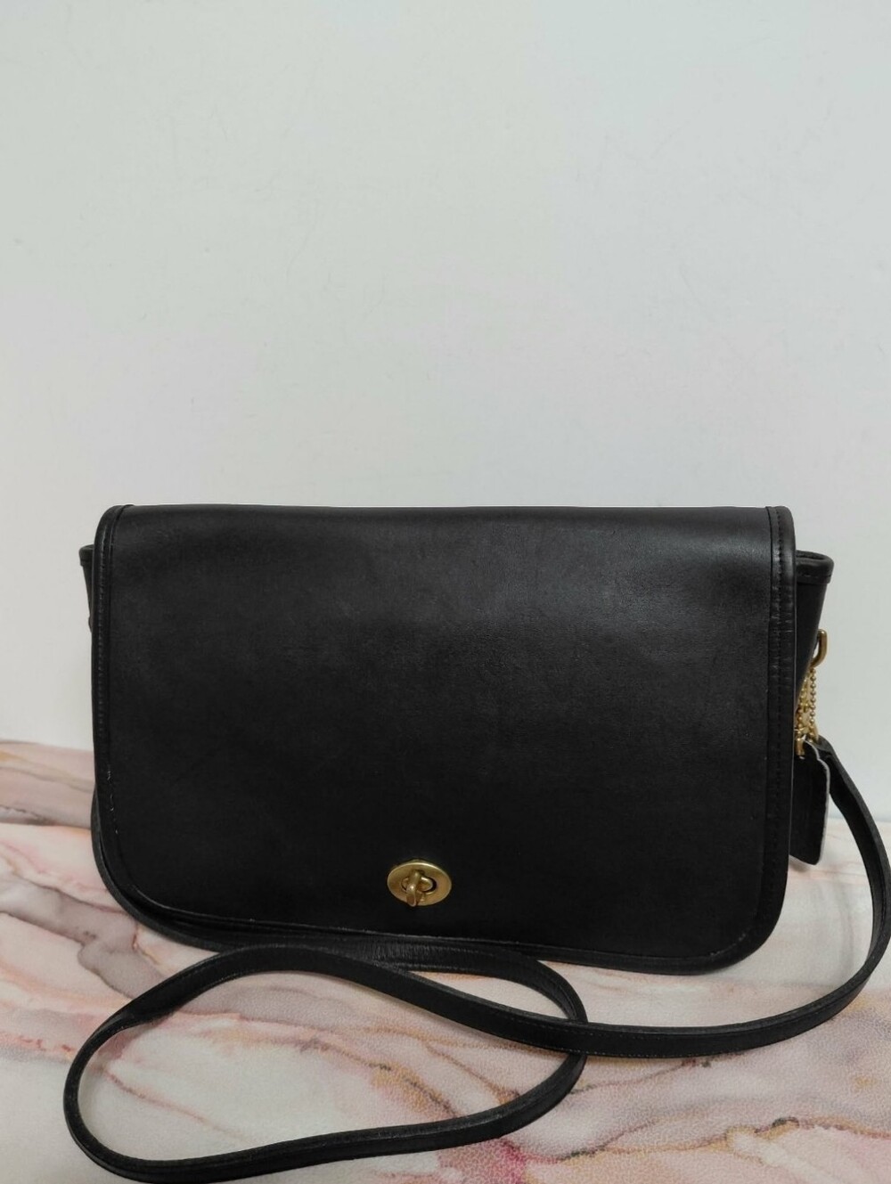Vintage Coach 9635 Convertible Clutch Black